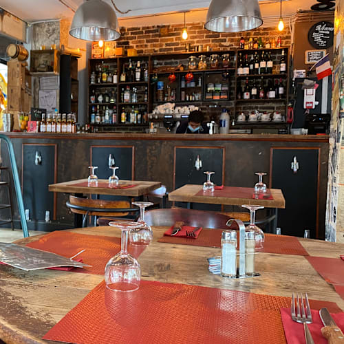 Les Frangins, Paris