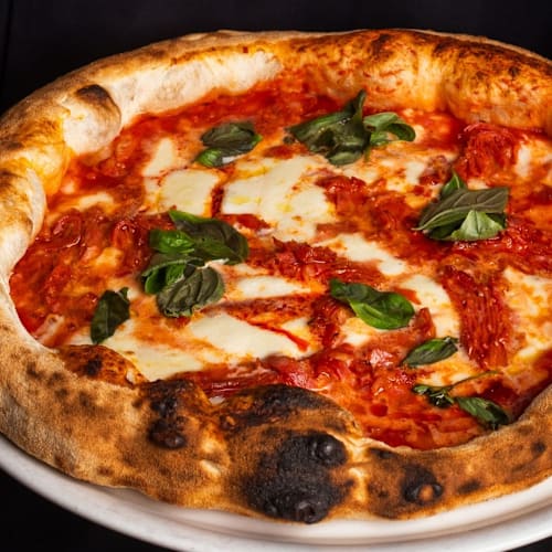 Pizzeria Everest, San Nicola La Strada