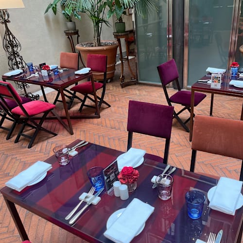 Grand Hotel Continental “Cucina & Calici” by SaporDivino, Siena