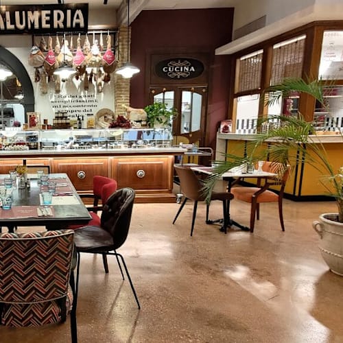 Comodo Mercato Trevi, Roma