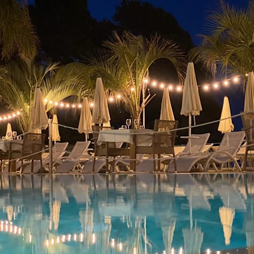 Villa Eva beach, Latte