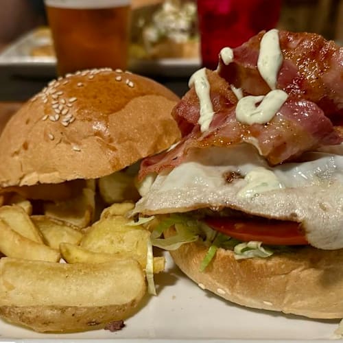 Sir Jon Pub, Perugia