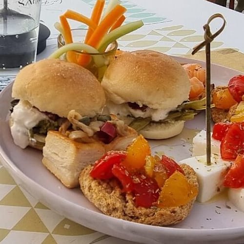 Sapido - Ad un morso dal mare, Brindisi