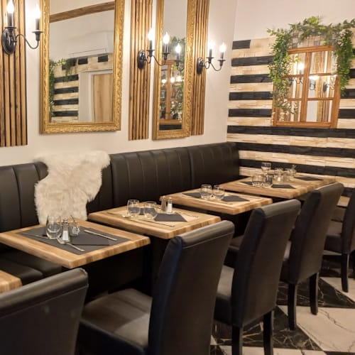 Palmyra - Aix en Provence, Aix-en-Provence