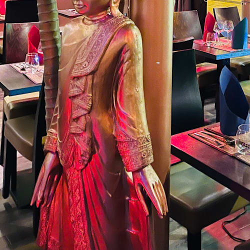 Orchidée Khmer Thaï, Paris