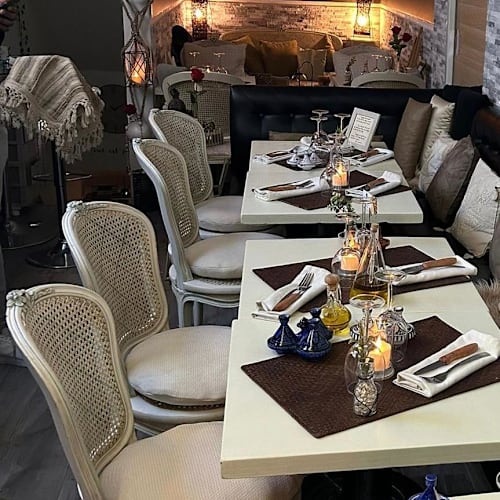 La Croisiere, Paris