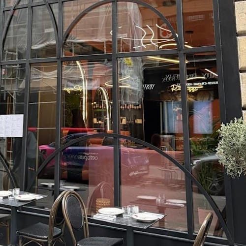Ragazzi Vivienne, Paris