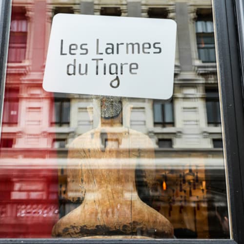 Les Larmes du Tigre, Bruxelles