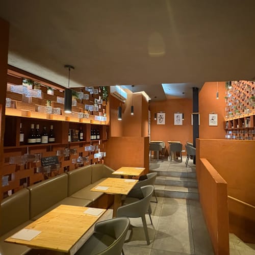 Adam et Eve Cafe, Paris