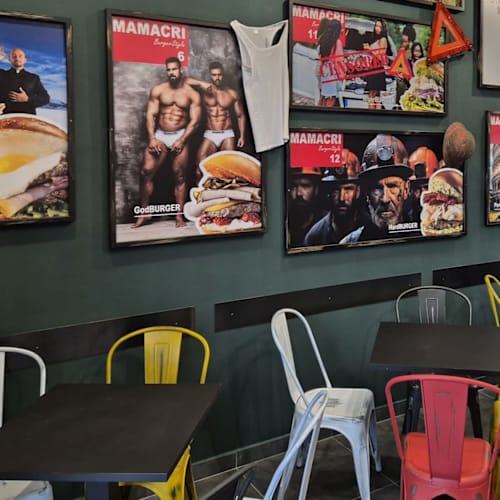Mamacri Burger Style, Roma