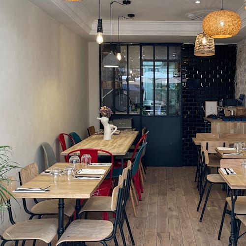 Ecru Kitchen, Paris