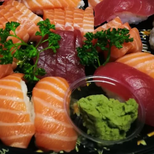 Nishikura, Paris