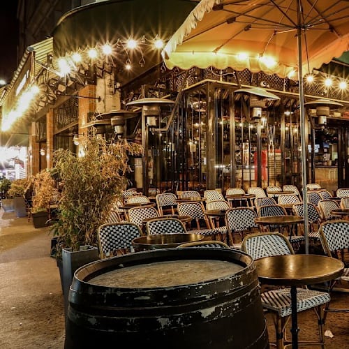 Bar Brasserie Les Blouses Blanches, Paris