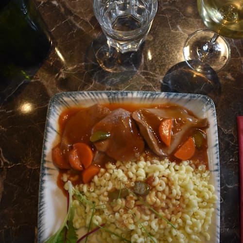 Bar Brasserie Les Blouses Blanches, Paris