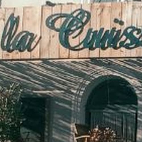 L'Aile où la Cuisse, Hyères