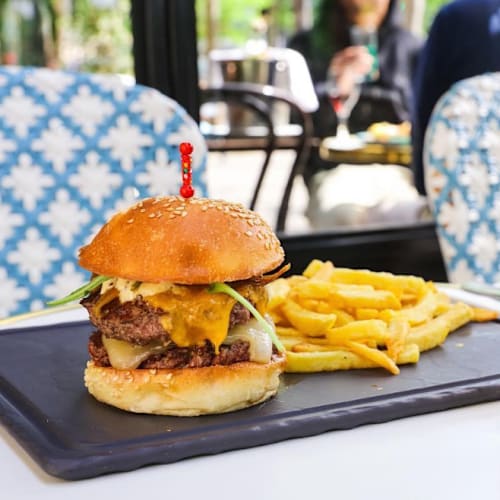 Le Petit Médicis, Paris