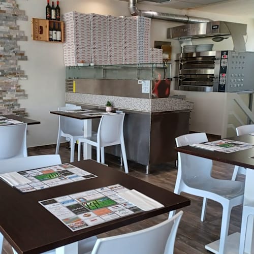Leo Caffe, Ecublens