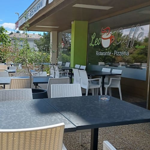 Leo Caffe, Ecublens