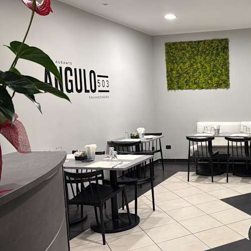 Angulo 503 Restaurante Salvadoreño, Milano