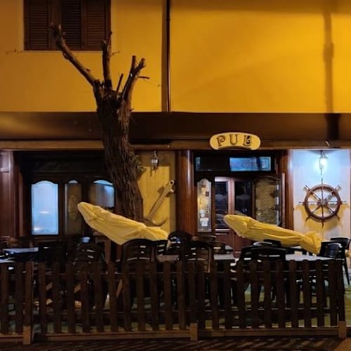 Dawn Port Pub, Paola