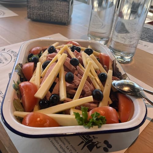 La Cantine de Fred Evry, Courcouronnes