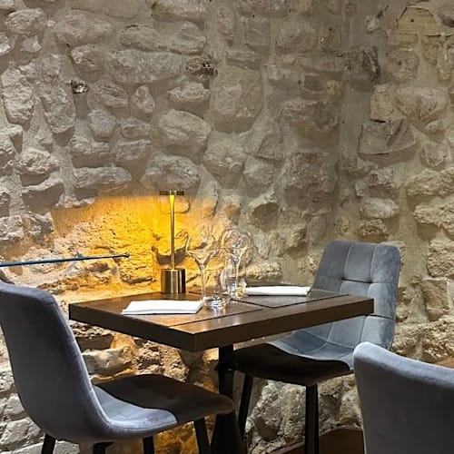 Wauthier by Cagna, Saint-Germain-en-Laye