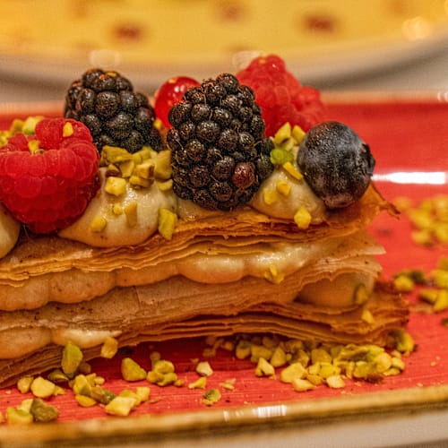 Mumbai Café, Cannes