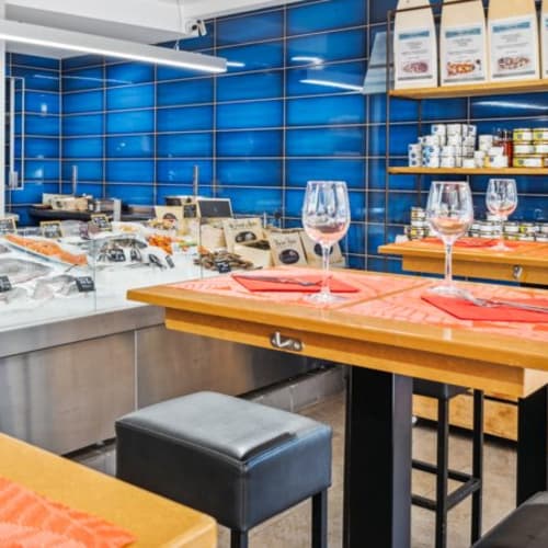 Pesca Rouge, Carouge