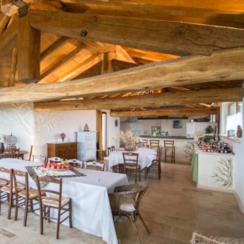 La Casa di Paglia, Costa Cavalieri