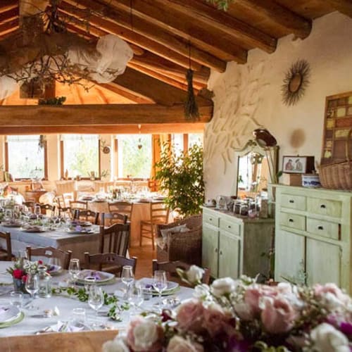 La Casa di Paglia, Costa Cavalieri