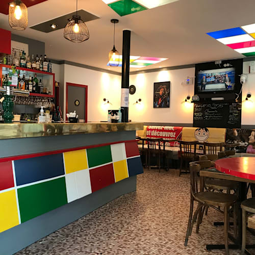 Le Carlades, Pantin