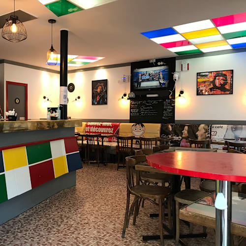 Le Carlades, Pantin
