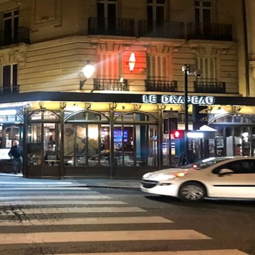 Le Drapeau, Vincennes