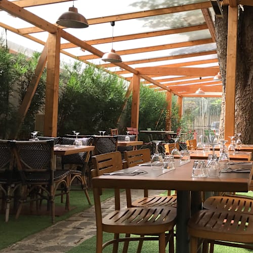 Le Plateau des Mille Vaches, Montreuil