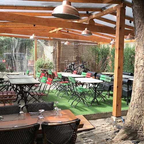 Le Plateau des Mille Vaches, Montreuil