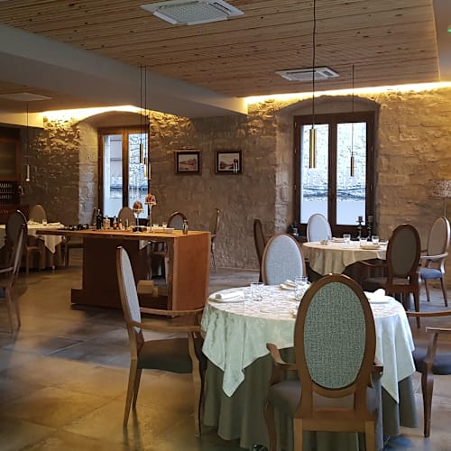 Cau de l'Ateneu , Manresa