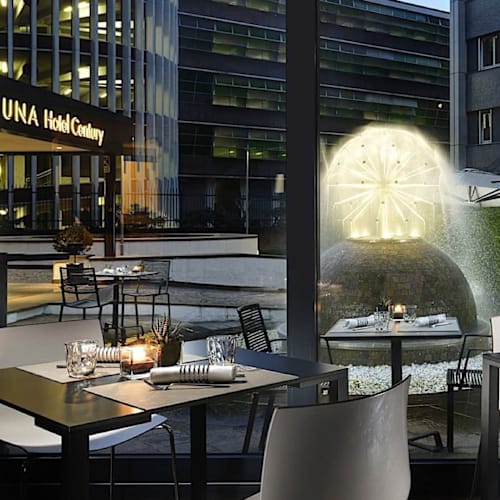 The Hall  Bar & Restaurant , Milano