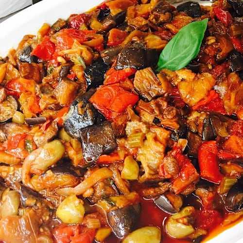 Squisito Vescovio, Roma