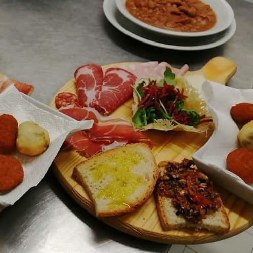 Trattoria Il Pinolo, Canepina