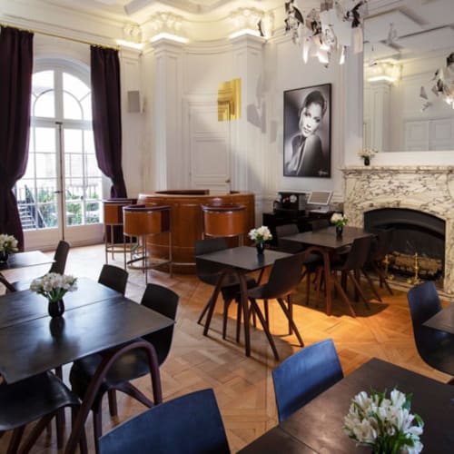 Café HARCOURT, Paris