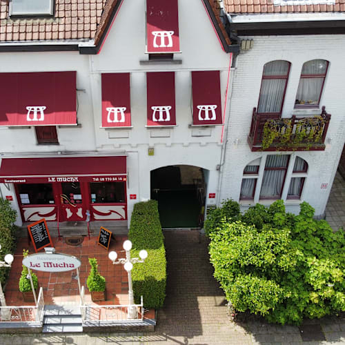 Le Mucha, Woluwe-Saint-Pierre