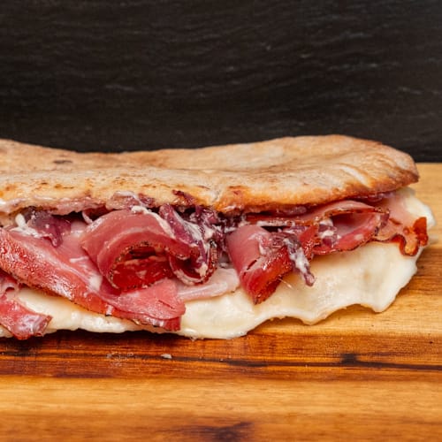 Saltimbocca News al Vittoria, Salerno