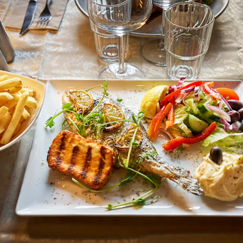 Greek Taverna Giamas, Stockholm