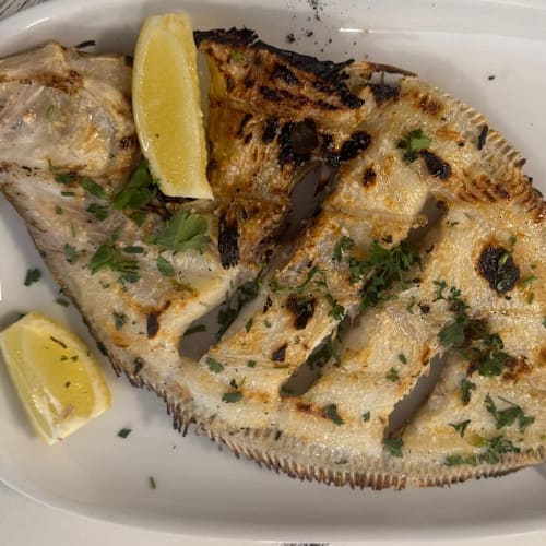 Dallas Restaurant, Quarteira
