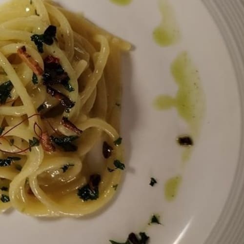 A Faccia Vista, Rocca Di Mezzo