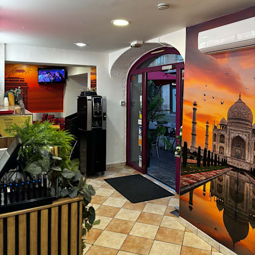 Mumbai, Chambéry