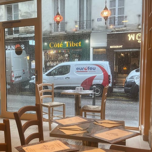 La Damascèna, Paris