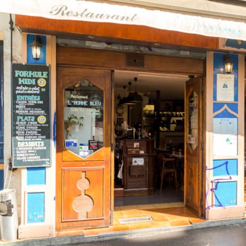 L'Homme Bleu, Paris