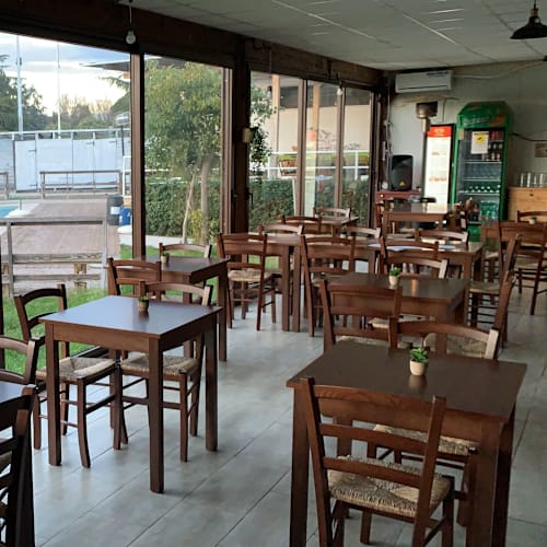 Almus 497 pizzeria / hamburgeria ( Ex Siesta), Roma