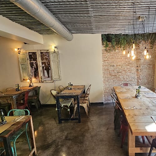 Trajín Gastrobar, Barcelona
